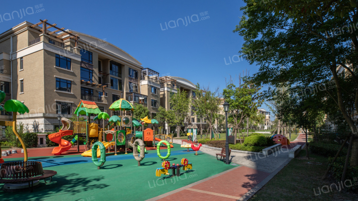 碧云壹零外景图