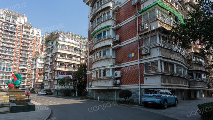 新世纪花园外景图