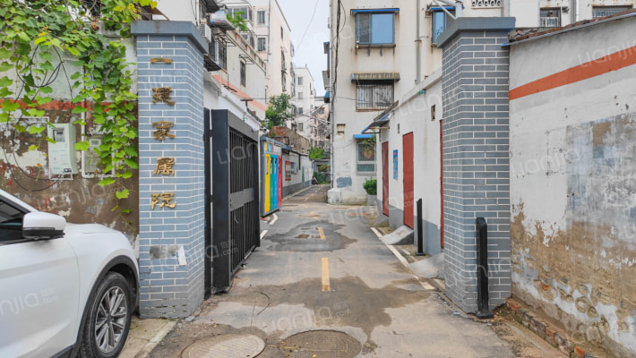 一建家属院外景图