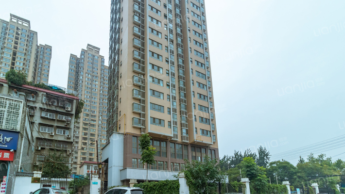 兰空丰登小区三号院外景图