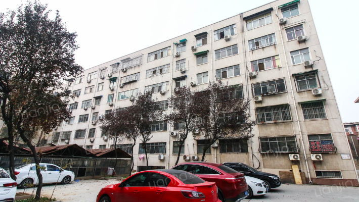 自来水公司家属院外景图