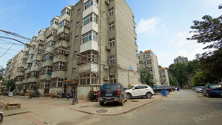 管道三公司第一生活小区外景图