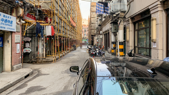 新泰大楼外景图