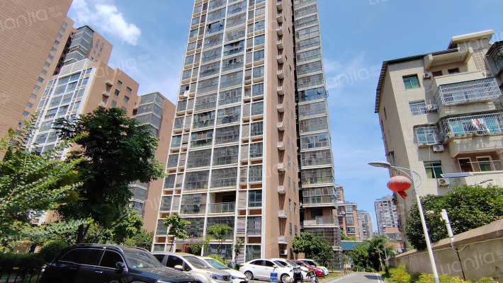 东门华府外景图