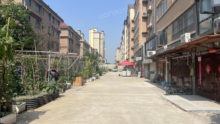 国润·美兰湖外景图