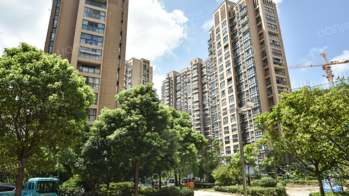 雨露花园外景图