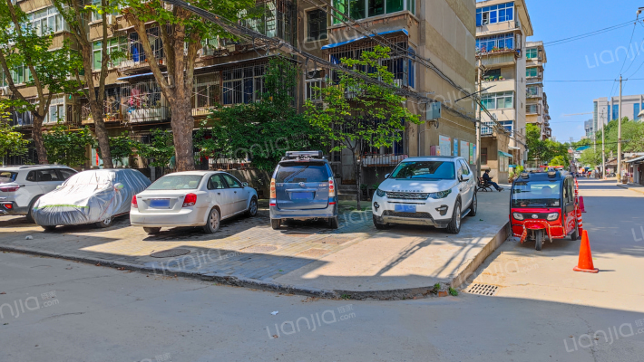 陕建机施集团第二三社区外景图