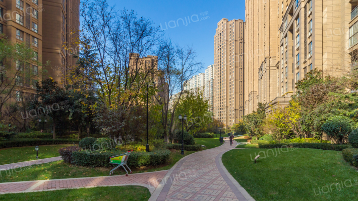 中海紫御华府外景图