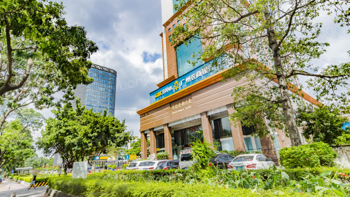 花地大道中外景图