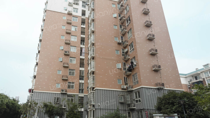 前进小区外景图