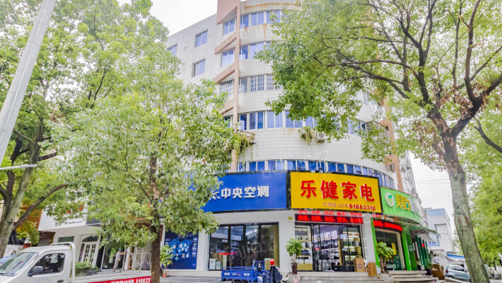 双雁路200弄外景图