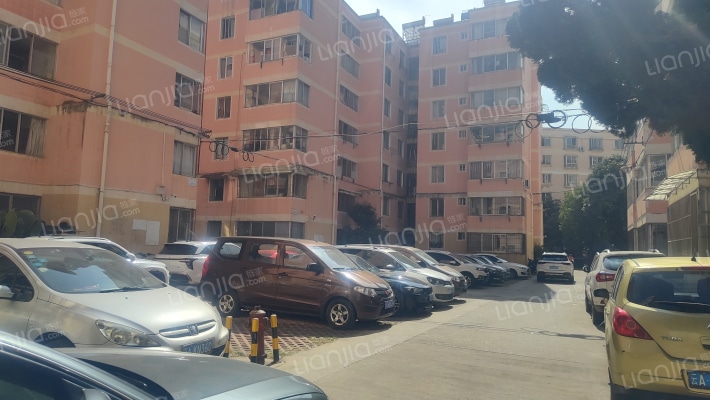 云福小区外景图