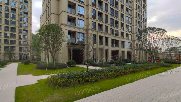 南山景苑外景图