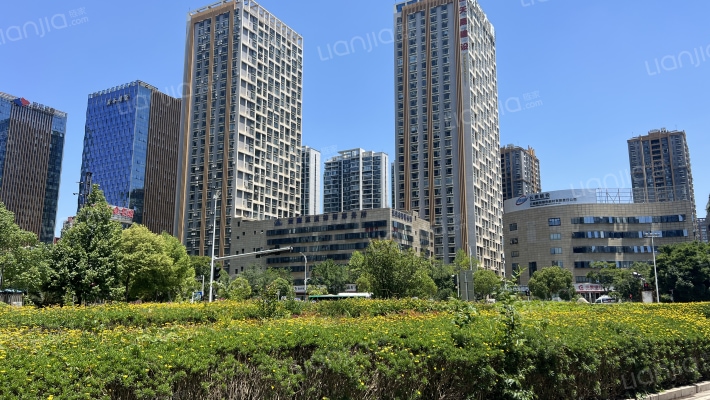 润城第一大道外景图