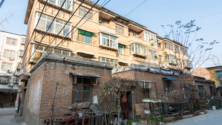 劳动路26号院外景图