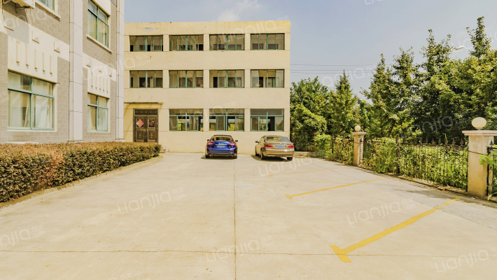 南京晶辉铜业有限公司宿舍外景图