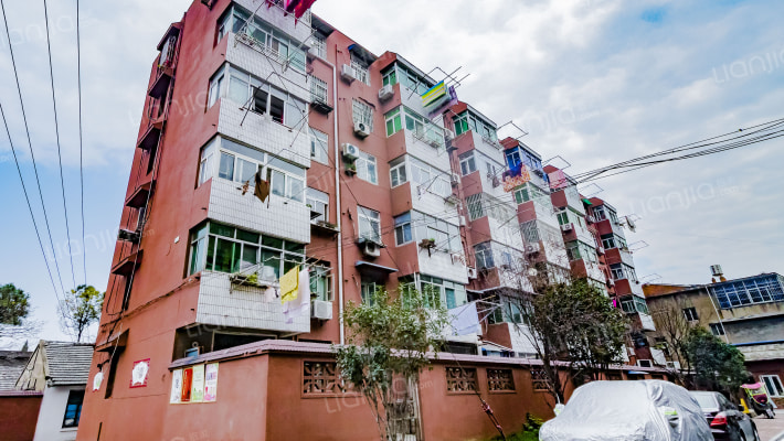 卫生材料厂生活区外景图