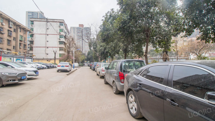 新文巷11号院外景图