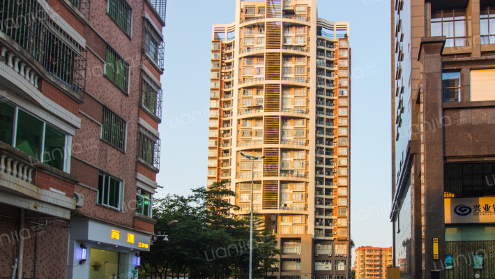 嘉德大厦外景图