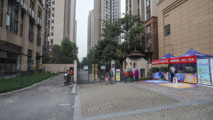 蓝光COCO时代二期外景图