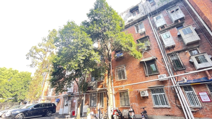 襄州区卫生局樊城生活区外景图