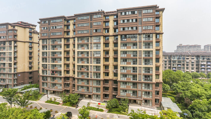 新城新苑外景图