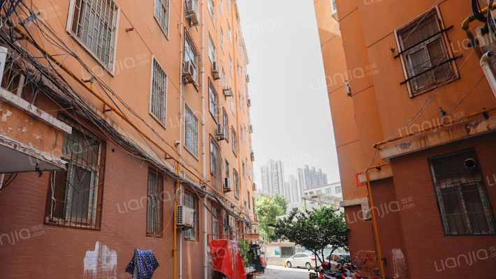 工农路30号院外景图