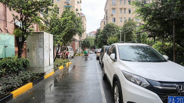 蓝村小区外景图