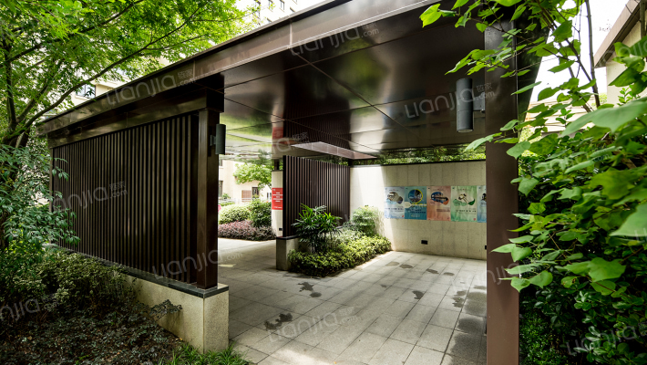 上海景瑞城中公园房价怎么样景瑞城中公园房源户型图小区车位交通地址