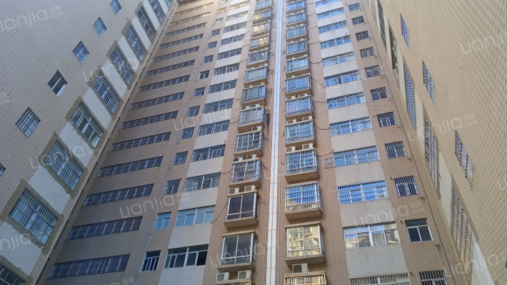 学苑公寓外景图