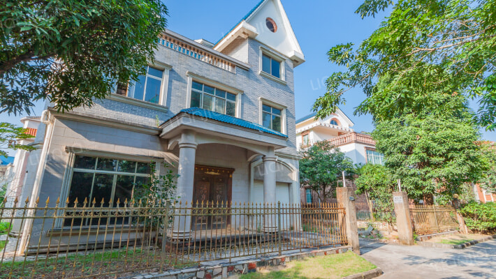 路桥花园外景图