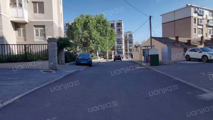 金州东山小区外景图