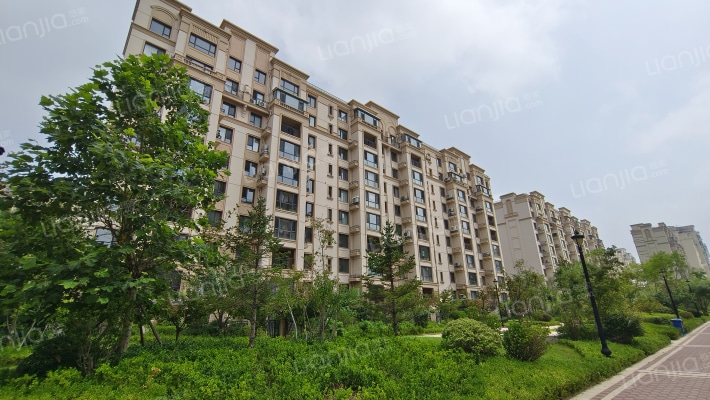 亿达第一郡五期外景图