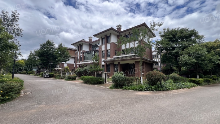 温泉半岛外景图