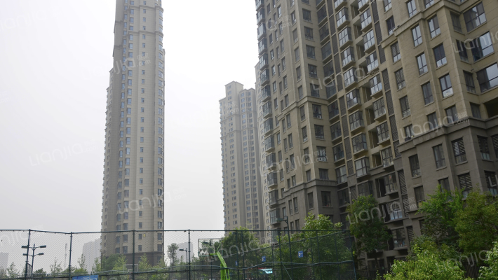 绿地世纪城四期外景图