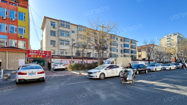 妇幼保健院宿舍楼外景图