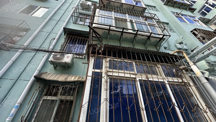 交通局院外景图