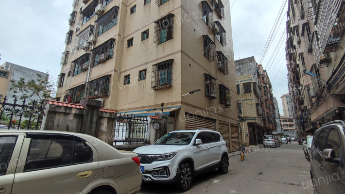 晶莹花园外景图