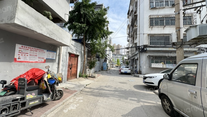 兴隆小区外景图