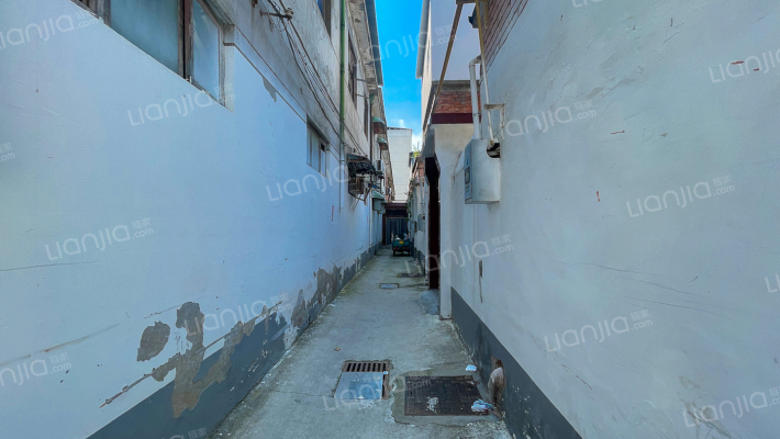 县审计局家属院外景图