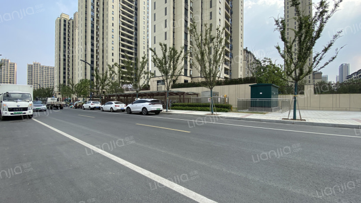 中海上东区外景图