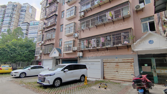 八一社区外景图