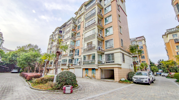 天仁庭院外景图