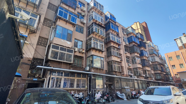 春光巷3号院外景图