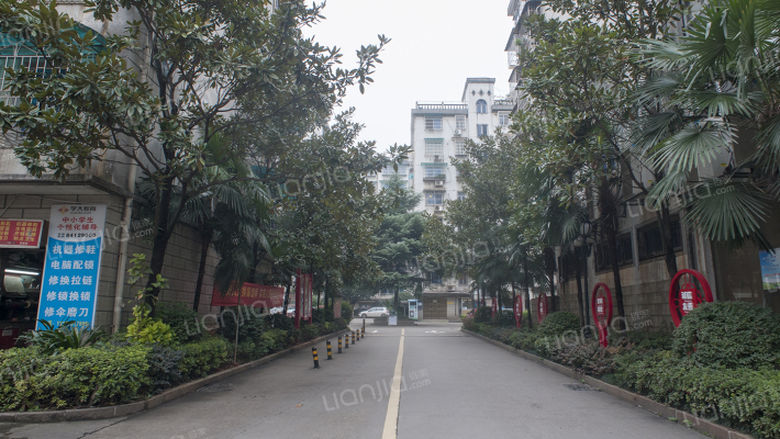 鸿园小区外景图