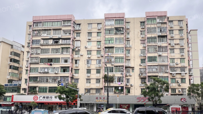 昌岗中路114号大院外景图
