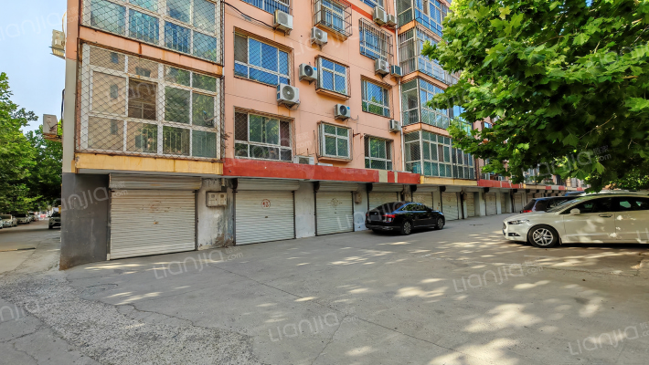 百和兴小区外景图