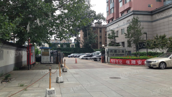 嘉德公寓外景图