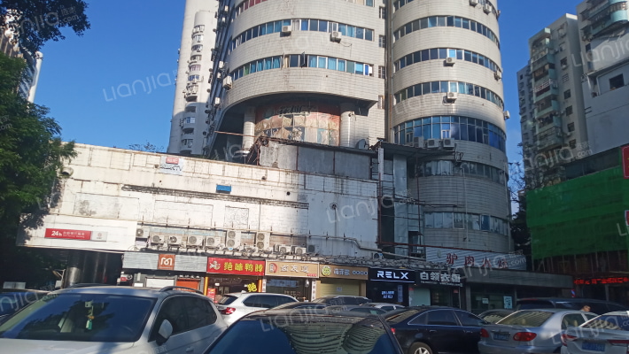 中衡大厦外景图