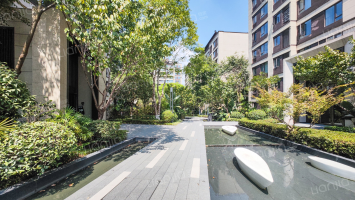 中南玖宸一期知溪外景图